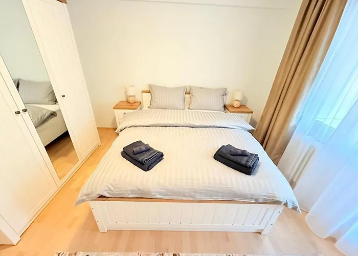 Center 3 Bedrooms サラエヴォ