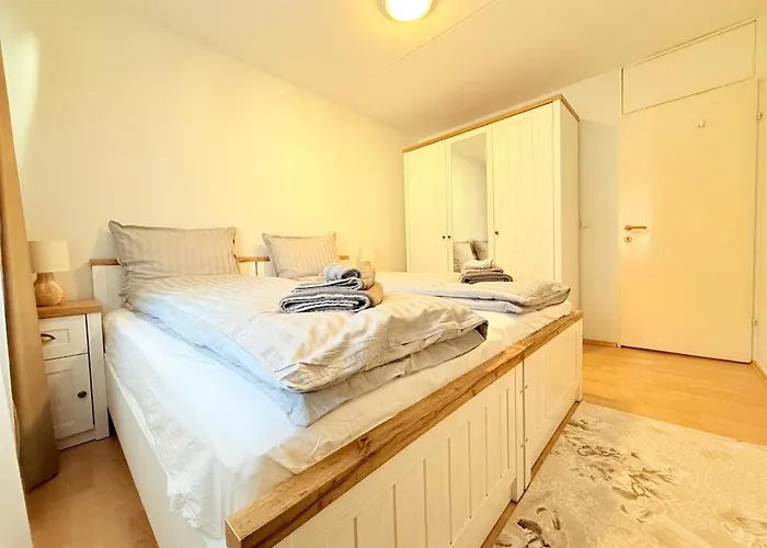 アパート Center 3 Bedrooms *